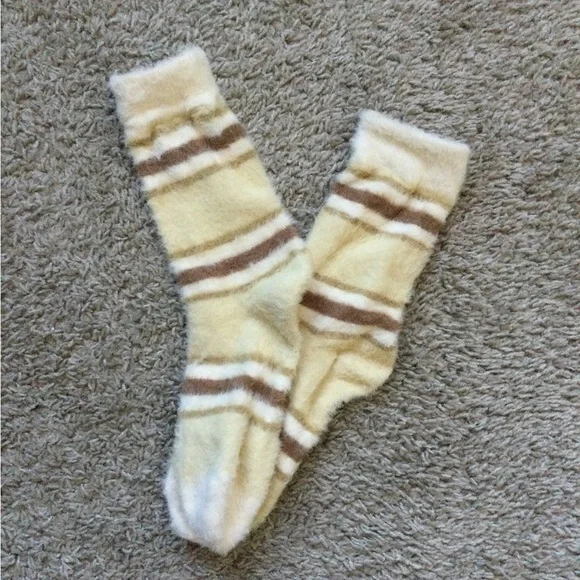 🔥🔥HOST PIC🔥🔥 Free People Fluffy Eyelash Striped Socks - Picture 10 of 11
